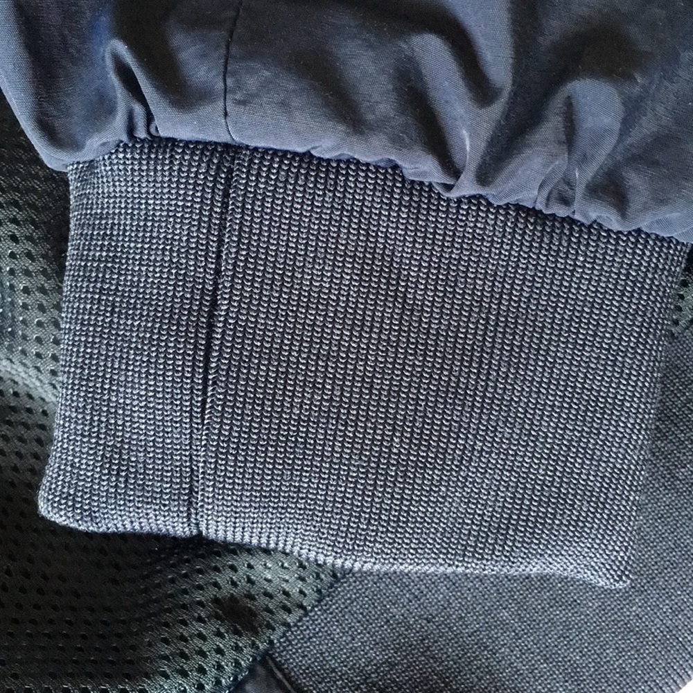 Men’s windbreaker. Sz L - Picture 7 of 8